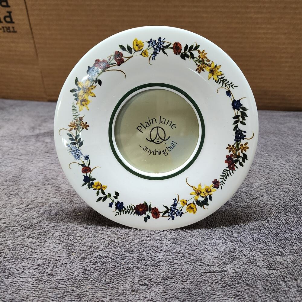 Floral Plain Jane round Picture frame JJ